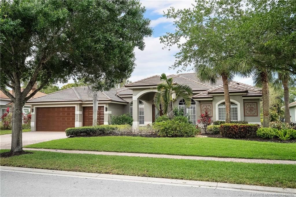Photo of 4404 SW La Paloma Drive, Palm City, FL 34990 (MLS # M20049429)