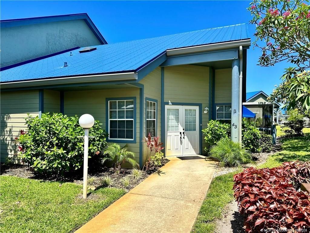 Photo of FL 34957 (MLS # M20051782)