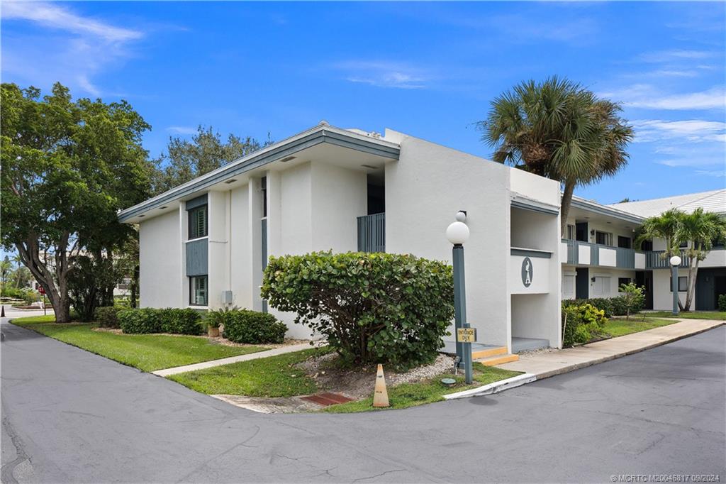 Stuart, Florida 34996, United States, 2 Bedrooms Bedrooms, ,2 BathroomsBathrooms,Residential,Pending,42915 Stuart, Florida 34996, United States, 2 Bedrooms Bedrooms, ,2 BathroomsBathrooms,Residential,Pending,42915