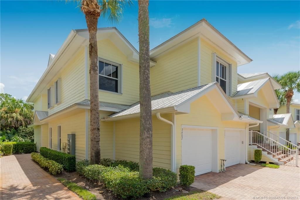 Photo of 3407 SW Sawgrass Villas Drive #11-A, Palm City, FL 34990 (MLS # M20042275)