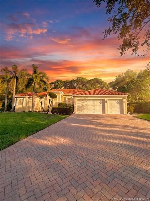 Homes For Sale - 8824 SE Oak Grove Terrace<br/> Martin County, Hobe Sound, FL 33455