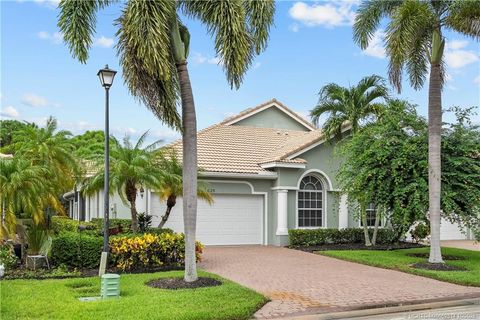 Photo of 620 NW Red Pine Way, Jensen Beach, FL 34957 (MLS # M20052514)