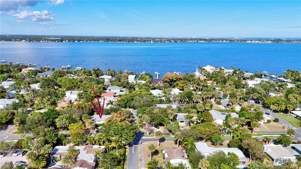 1027 SE Osceola Street