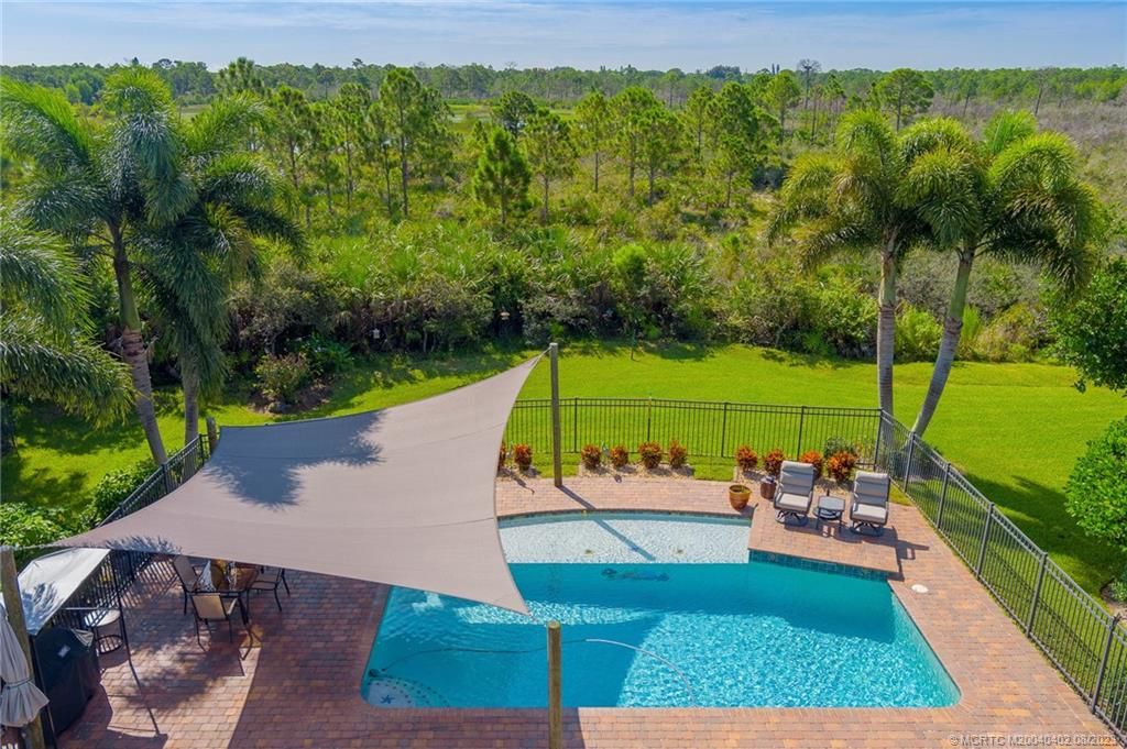 Photo of 471 NW Windflower Terrace, Jensen Beach, FL 34957 (MLS # M20040402)