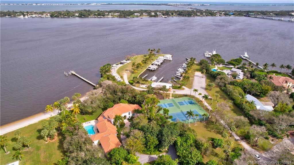 Photo of 273 SE Wells Drive, Stuart, FL 34996 (MLS # M20042995)