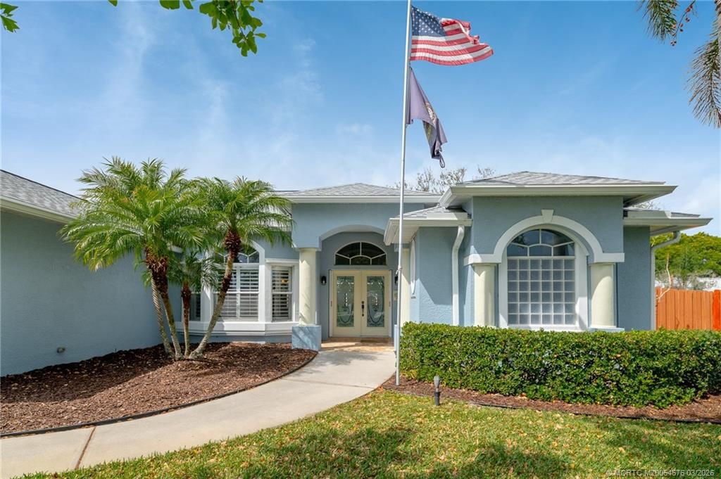 Photo of 2419 SE Melon Court, Port Saint Lucie, FL 34952 (MLS # M20054676)