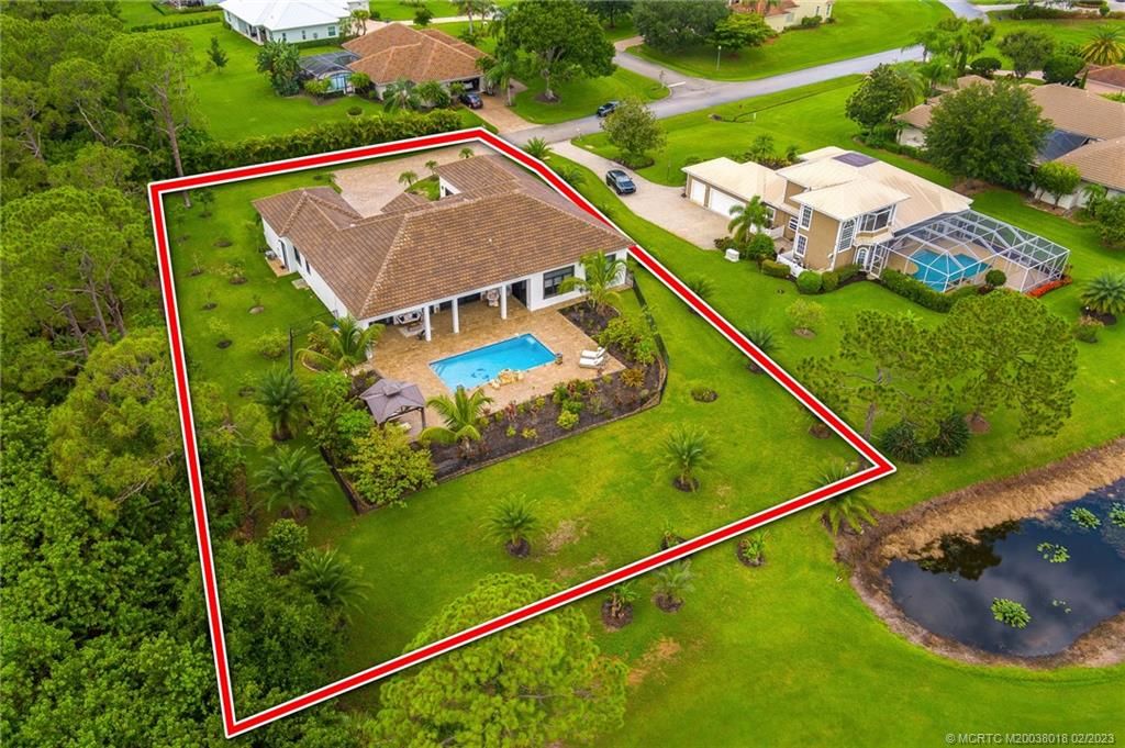 Photo of 10207 SW Stones Throw Terrace, Palm City, FL 34990 (MLS # M20038018)