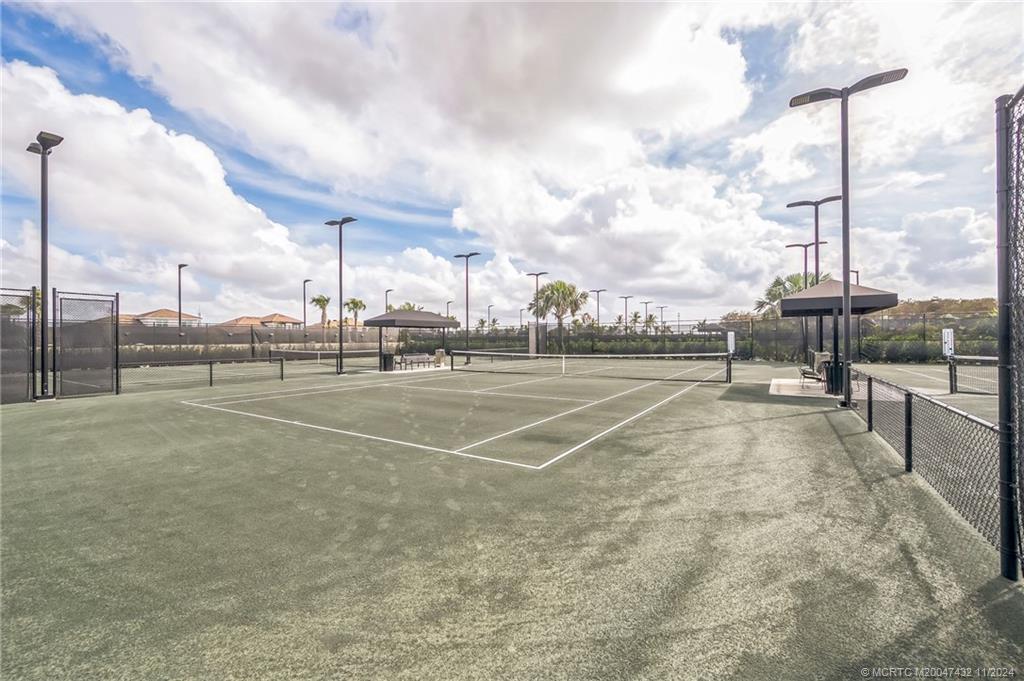 Naples, Florida 34114, United States, 3 Bedrooms Bedrooms, ,3 BathroomsBathrooms,Residential,Active,35324