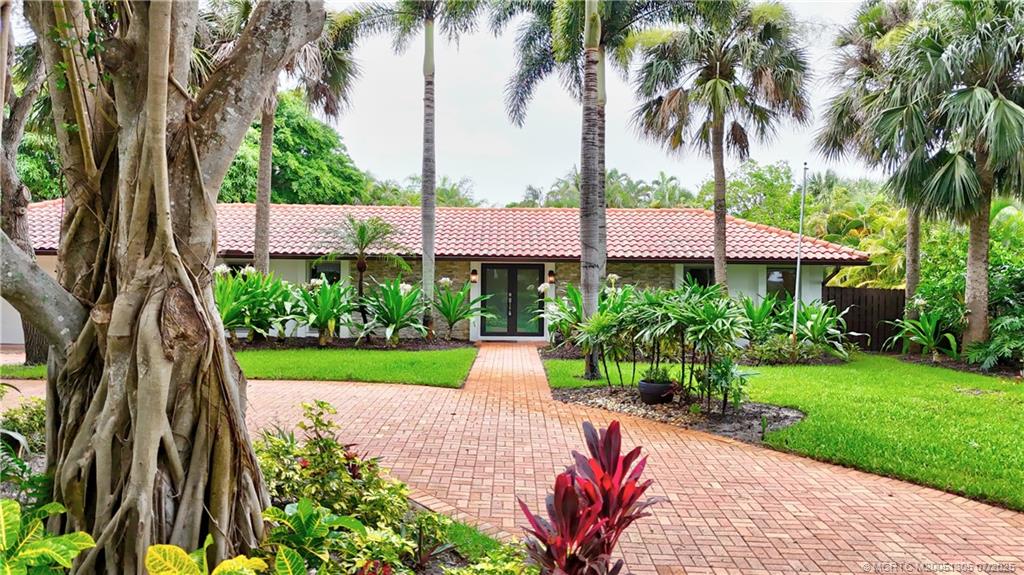 Sewalls Point, Florida 34996, United States, 3 Bedrooms Bedrooms, ,3 BathroomsBathrooms,Residential,Active,165537