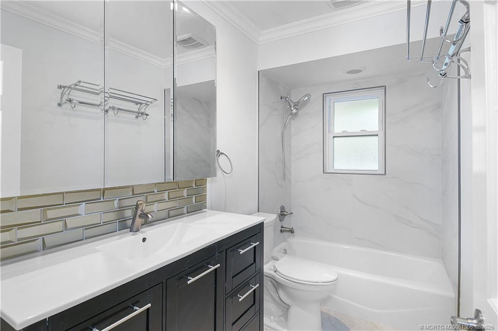 Sewalls Point, Florida 34996, United States, 3 Bedrooms Bedrooms, ,3 BathroomsBathrooms,Residential,Active,165537