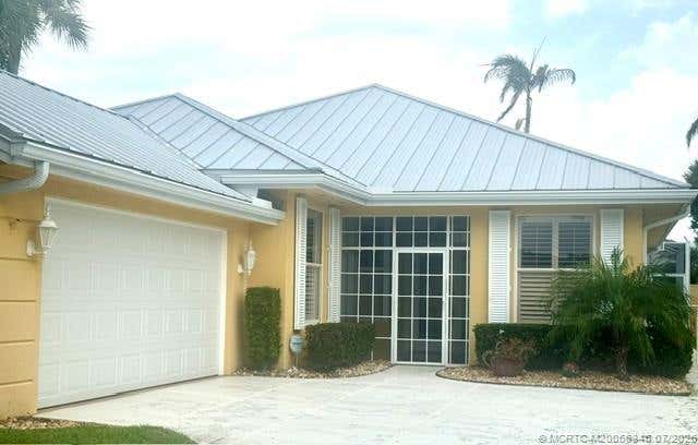 Photo of 2699 SW Prospect Place, Palm City, FL 34990 (MLS # M20056345)
