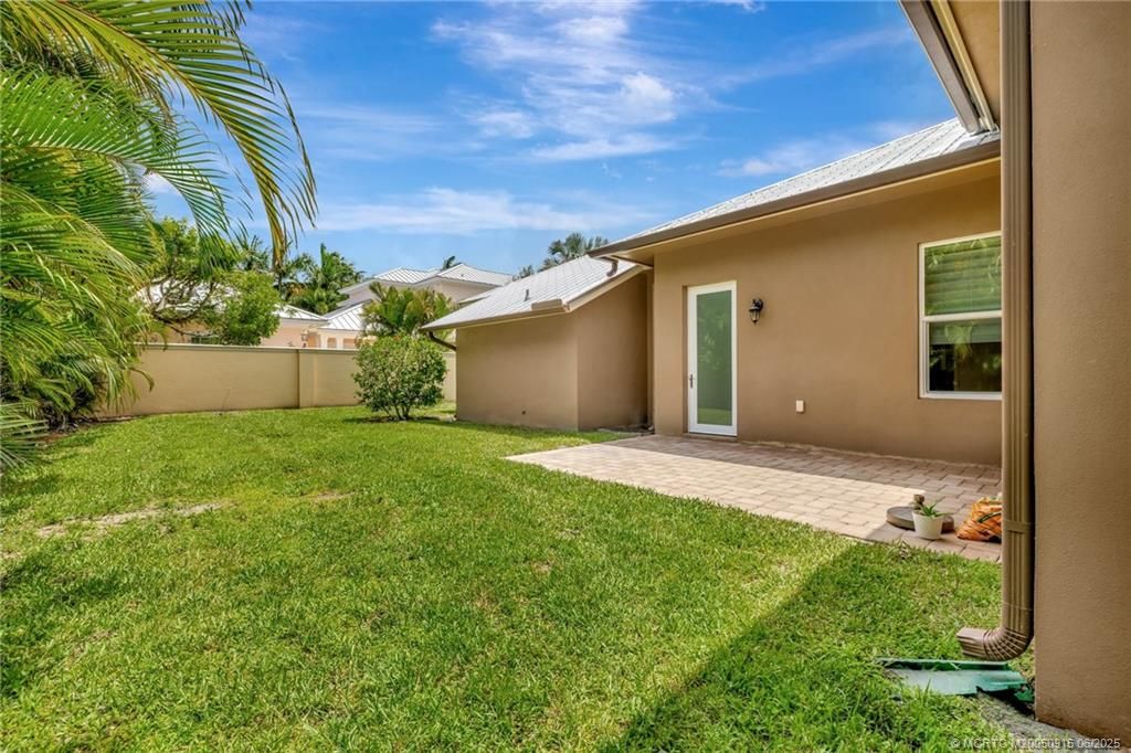 Photo of 311 SE Cardinal Way, Stuart, FL 34996 (MLS # M20050915)