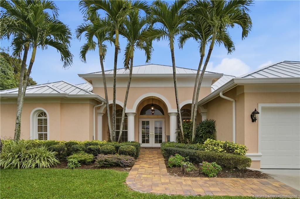 Photo of 3780 SW Canoe Creek Terrace, Palm City, FL 34990 (MLS # M20054070)