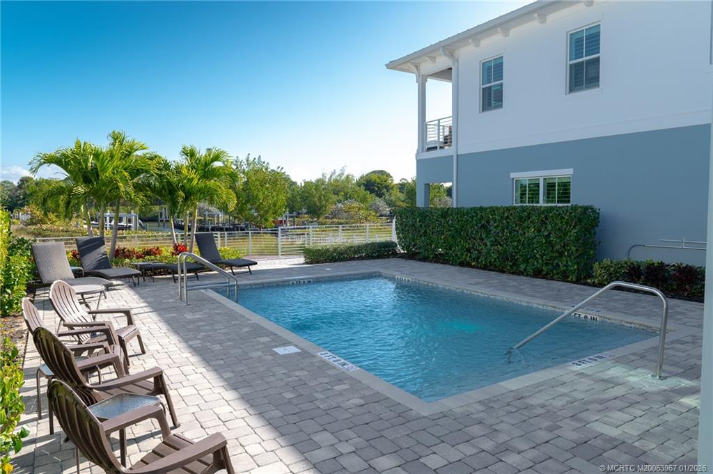 Stuart, Florida, 34997, United States, 3 Bedrooms Bedrooms, ,3 BathroomsBathrooms,Residential,Active,2013451