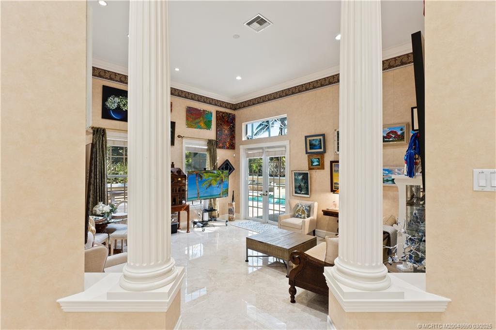 Palm City, Florida, 34990, United States, 4 Bedrooms Bedrooms, ,6 BathroomsBathrooms,Residential,Active,1723164