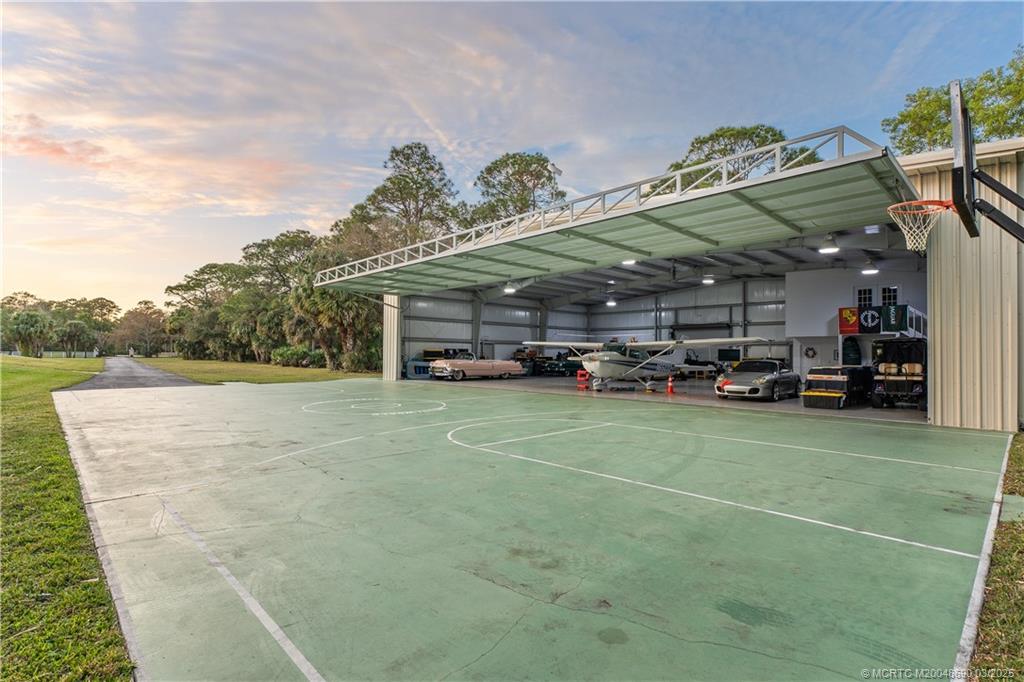 Palm City, Florida, 34990, United States, 4 Bedrooms Bedrooms, ,6 BathroomsBathrooms,Residential,Active,1723164