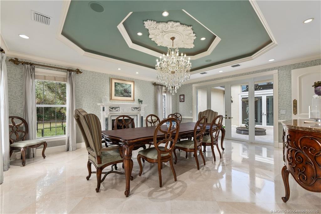 Palm City, Florida, 34990, United States, 4 Bedrooms Bedrooms, ,6 BathroomsBathrooms,Residential,Active,1723164