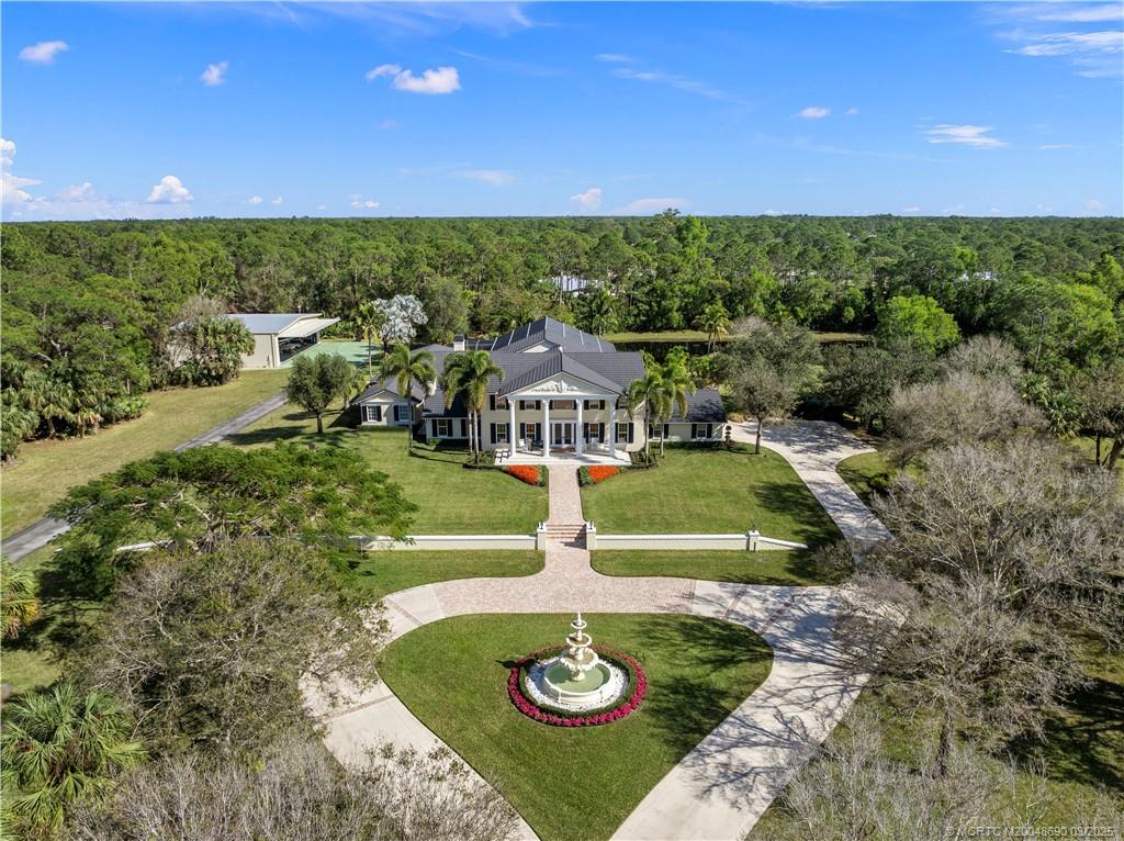 Palm City, Florida, 34990, United States, 4 Bedrooms Bedrooms, ,6 BathroomsBathrooms,Residential,Active,1723164