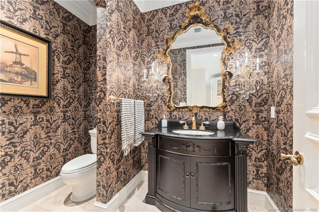 Palm City, Florida, 34990, United States, 4 Bedrooms Bedrooms, ,6 BathroomsBathrooms,Residential,Active,1723164