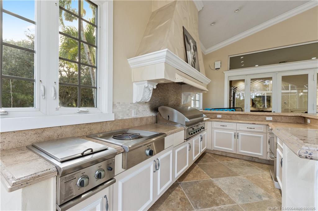 Palm City, Florida, 34990, United States, 4 Bedrooms Bedrooms, ,6 BathroomsBathrooms,Residential,Active,1723164