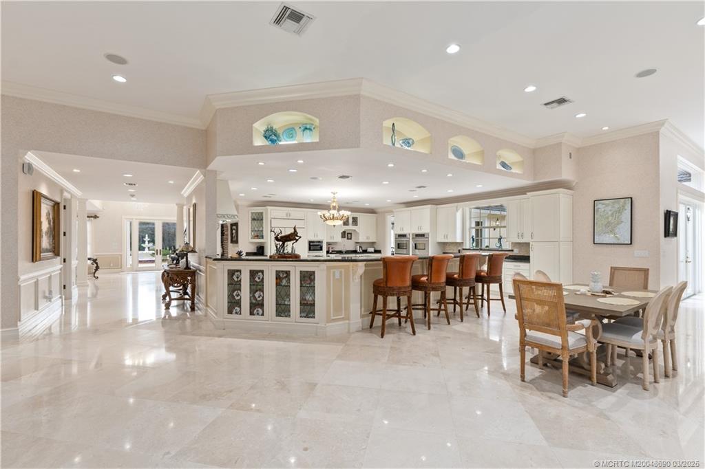 Palm City, Florida, 34990, United States, 4 Bedrooms Bedrooms, ,6 BathroomsBathrooms,Residential,Active,1723164