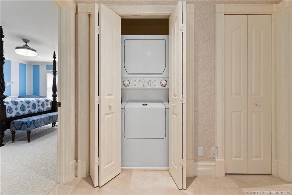 Palm City, Florida, 34990, United States, 4 Bedrooms Bedrooms, ,6 BathroomsBathrooms,Residential,Active,1723164