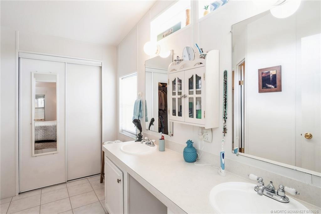 Hobe Sound, Florida 33455, United States, 3 Bedrooms Bedrooms, ,2 BathroomsBathrooms,Residential,Active,178420