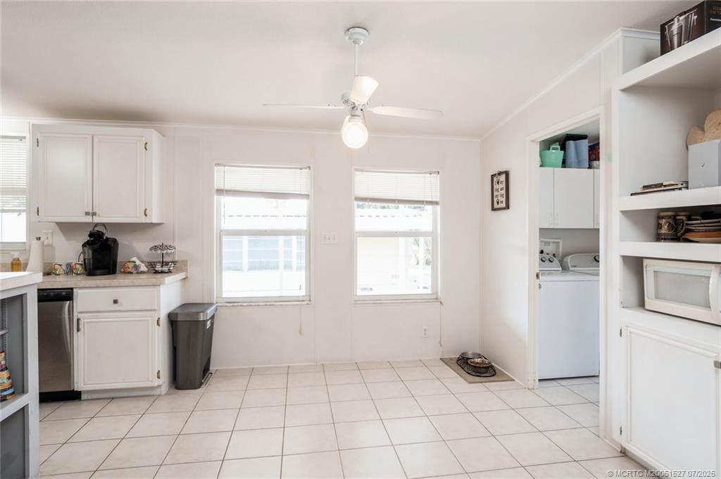 Hobe Sound, Florida 33455, United States, 3 Bedrooms Bedrooms, ,2 BathroomsBathrooms,Residential,Active,178420