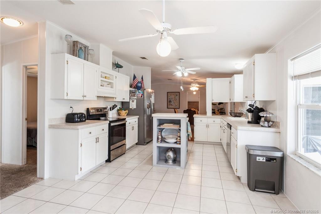 Hobe Sound, Florida 33455, United States, 3 Bedrooms Bedrooms, ,2 BathroomsBathrooms,Residential,Active,178420