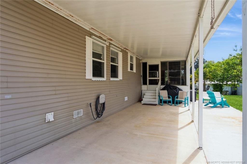 Hobe Sound, Florida 33455, United States, 3 Bedrooms Bedrooms, ,2 BathroomsBathrooms,Residential,Active,178420