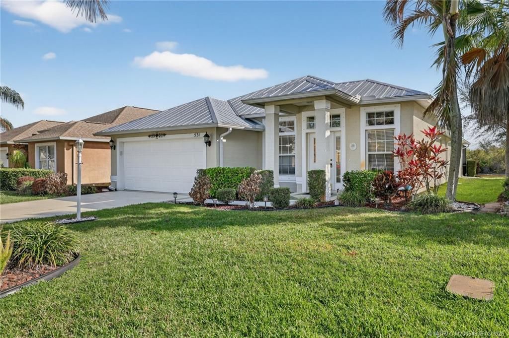 Photo of 531 SW Sundance Trail, Port Saint Lucie, FL 34953 (MLS # M20054636)