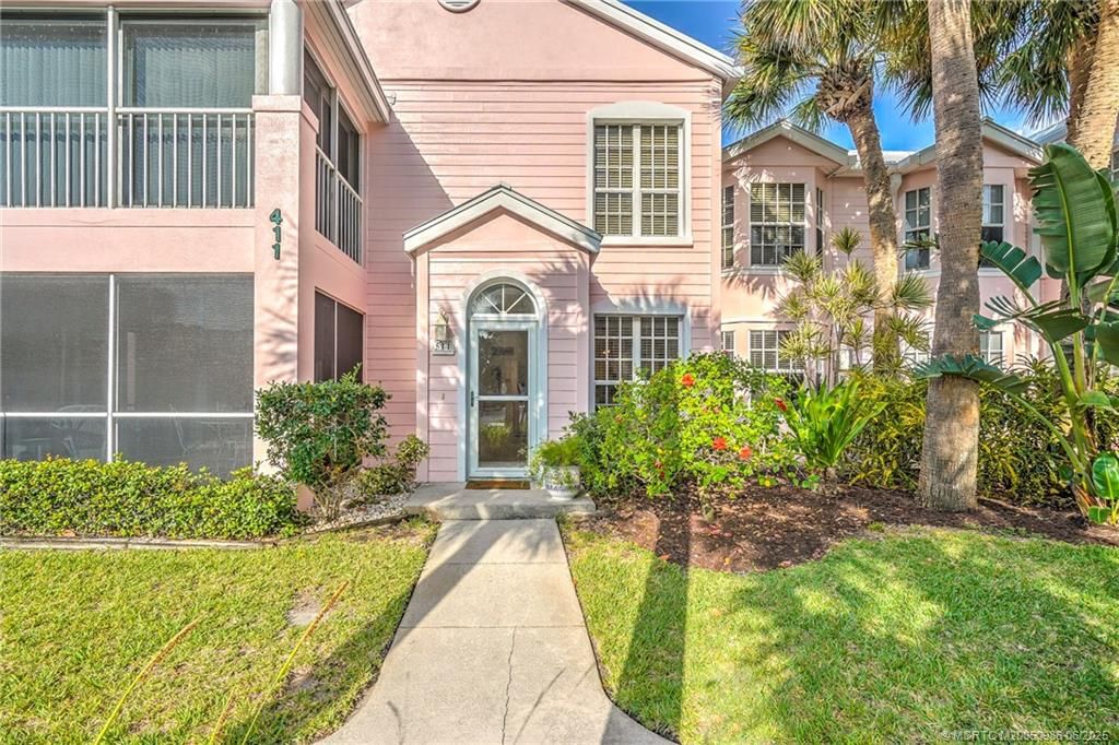 Photo of 411 NE Plantation Road #511, Stuart, FL 34996 (MLS # M20050986)