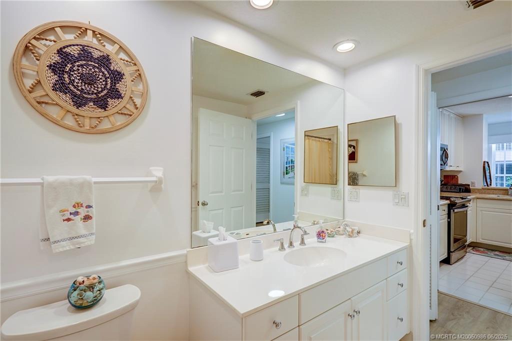 Stuart, Florida 34996, United States, 2 Bedrooms Bedrooms, ,2 BathroomsBathrooms,Residential,Active,149129