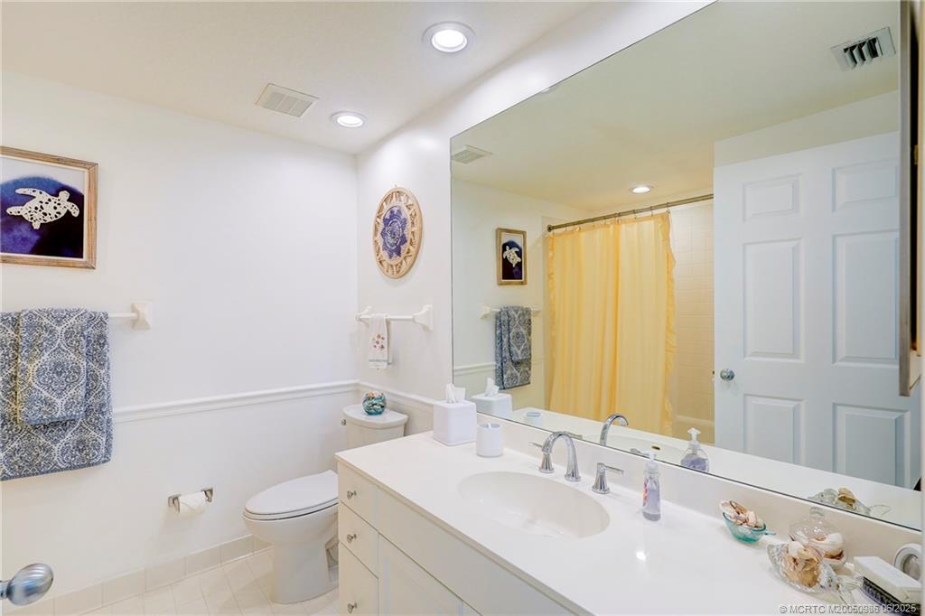 Stuart, Florida 34996, United States, 2 Bedrooms Bedrooms, ,2 BathroomsBathrooms,Residential,Active,149129