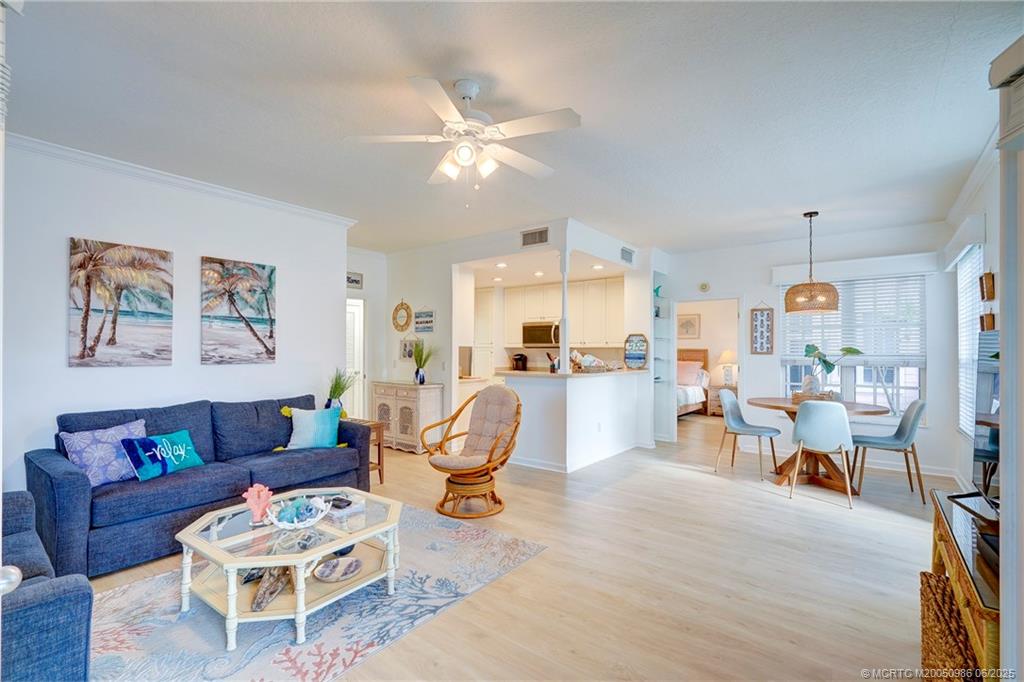 Stuart, Florida 34996, United States, 2 Bedrooms Bedrooms, ,2 BathroomsBathrooms,Residential,Active,149129