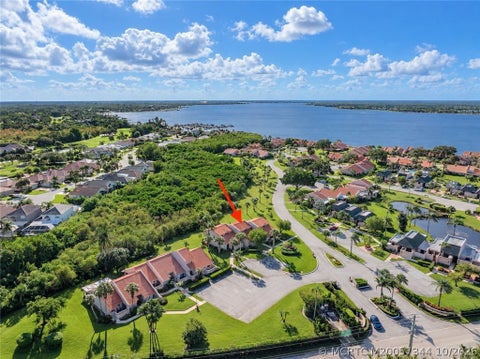 Photo of 3309 SE Sandpiper Circle, Port Saint Lucie, FL 34952 (MLS # M20057344)