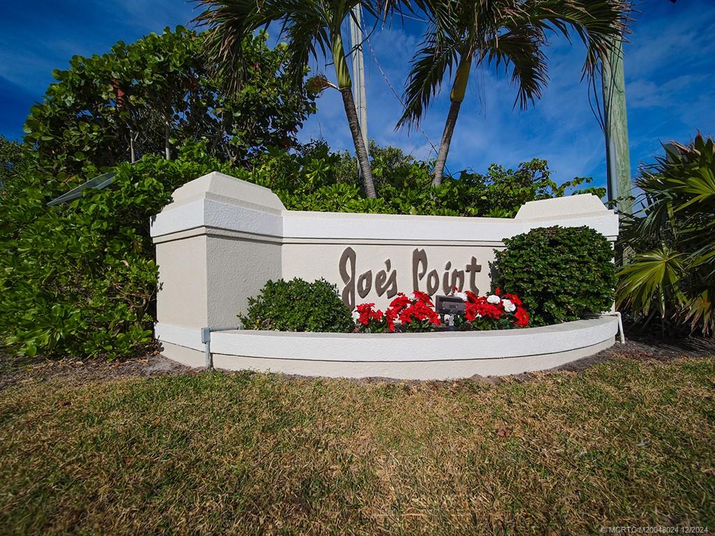 4311 NE Joes Point Road