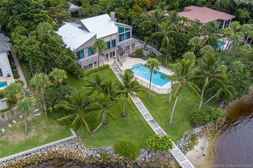 Photo of 5 Saint Lucie Court, Stuart, FL 34996 (MLS # M20045419)