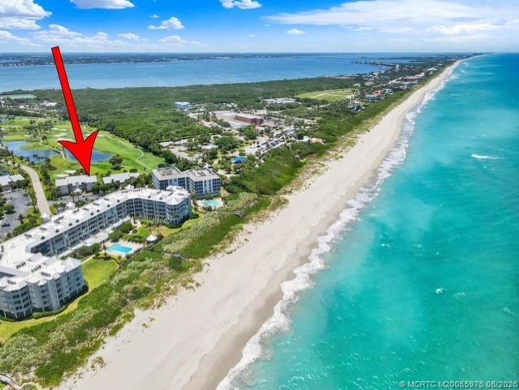Photo of 5801 NE Gulfstream Way #4912, Stuart, FL 34996 (MLS # M20055975)