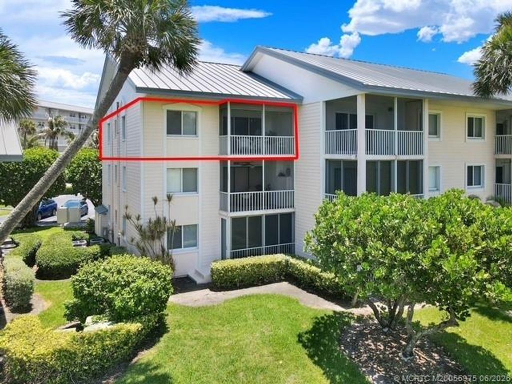 Photo of 5801 NE Gulfstream Way #4912, Stuart, FL 34996 (MLS # M20055975)
