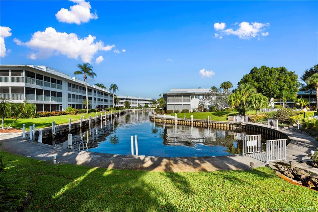 Stuart, Florida 34994, United States, 2 Bedrooms Bedrooms, ,2 BathroomsBathrooms,Residential,Active,188001