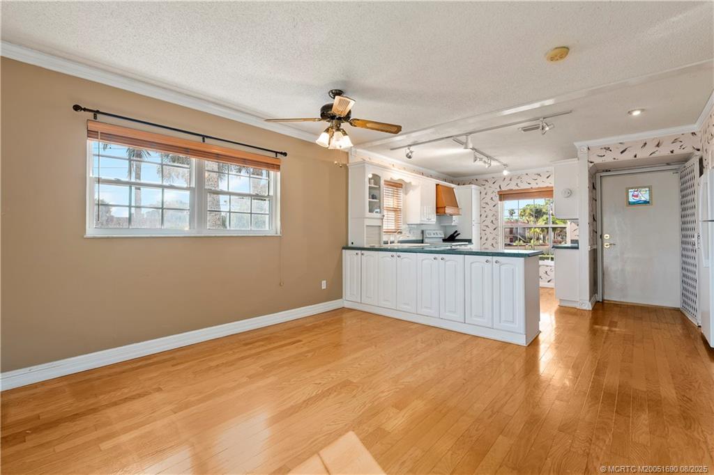 Stuart, Florida 34994, United States, 2 Bedrooms Bedrooms, ,2 BathroomsBathrooms,Residential,Active,188001