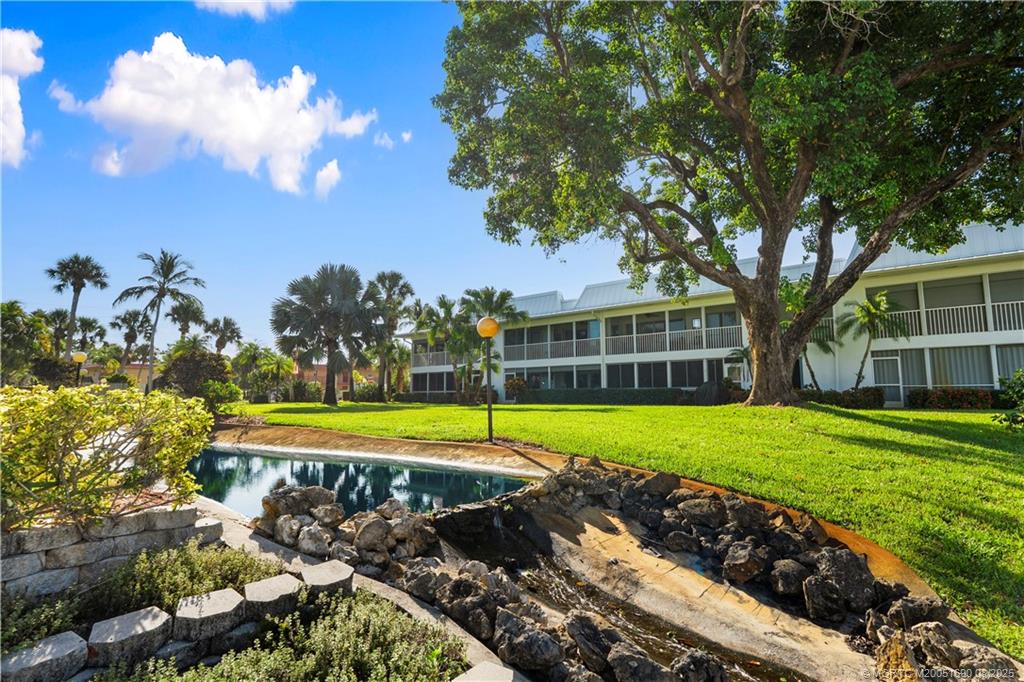 Stuart, Florida 34994, United States, 2 Bedrooms Bedrooms, ,2 BathroomsBathrooms,Residential,Active,188001