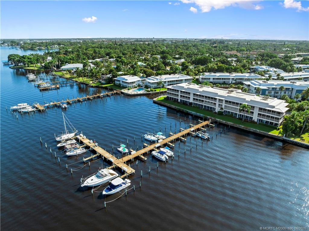 Stuart, Florida 34994, United States, 2 Bedrooms Bedrooms, ,2 BathroomsBathrooms,Residential,Active,188001