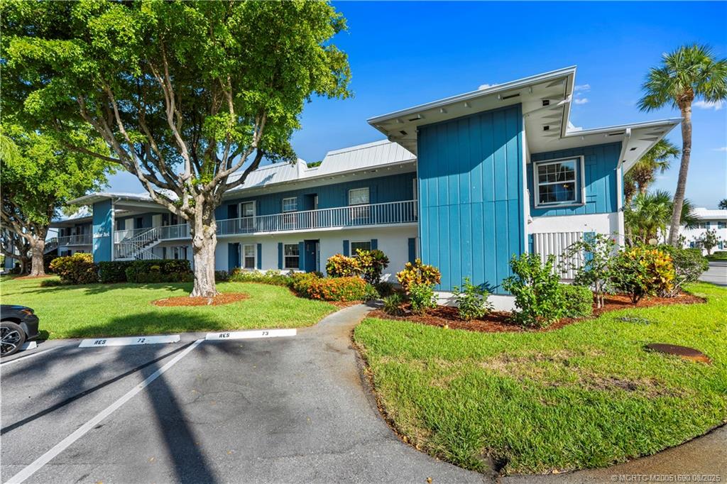 Stuart, Florida 34994, United States, 2 Bedrooms Bedrooms, ,2 BathroomsBathrooms,Residential,Active,188001