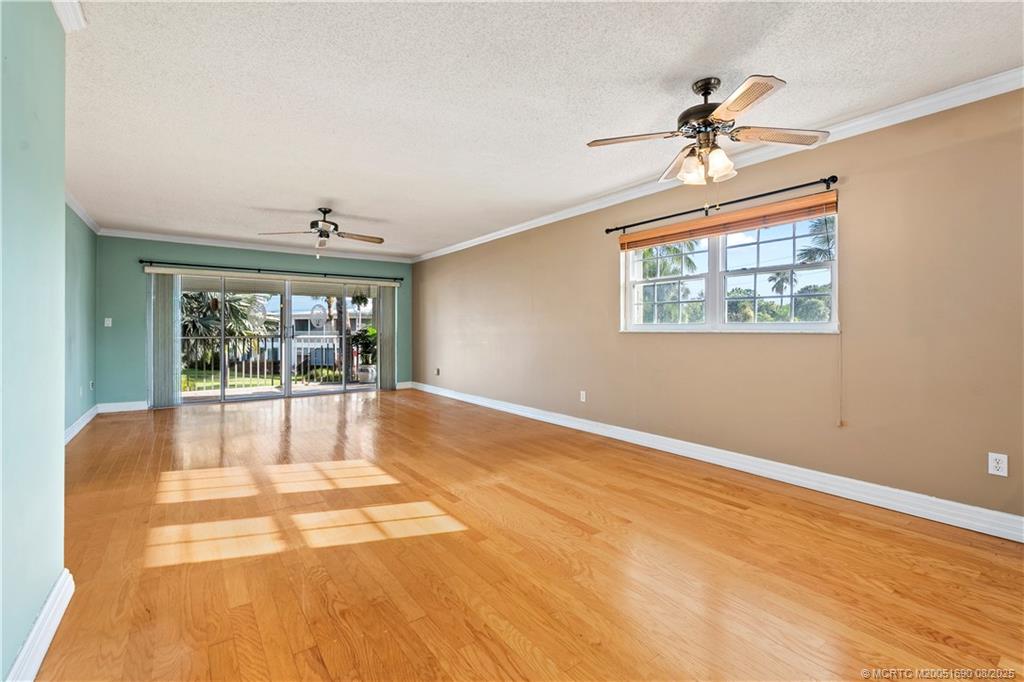 Stuart, Florida 34994, United States, 2 Bedrooms Bedrooms, ,2 BathroomsBathrooms,Residential,Active,188001