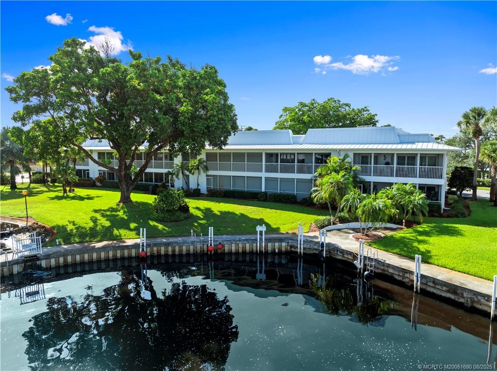 Stuart, Florida 34994, United States, 2 Bedrooms Bedrooms, ,2 BathroomsBathrooms,Residential,Active,188001