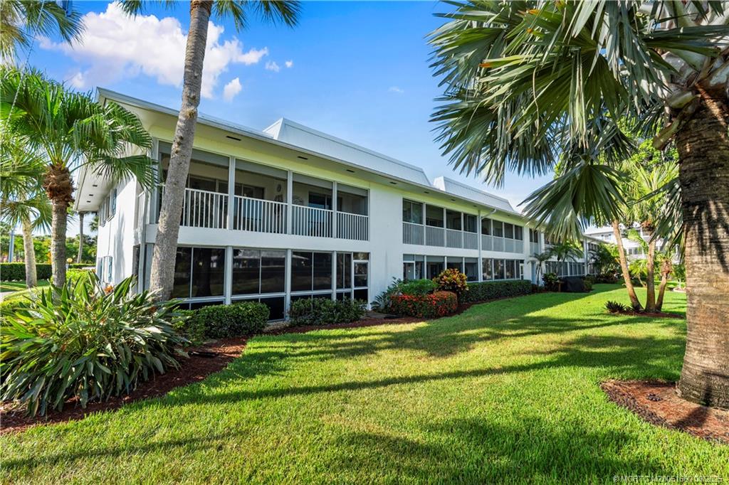 Stuart, Florida 34994, United States, 2 Bedrooms Bedrooms, ,2 BathroomsBathrooms,Residential,Active,188001