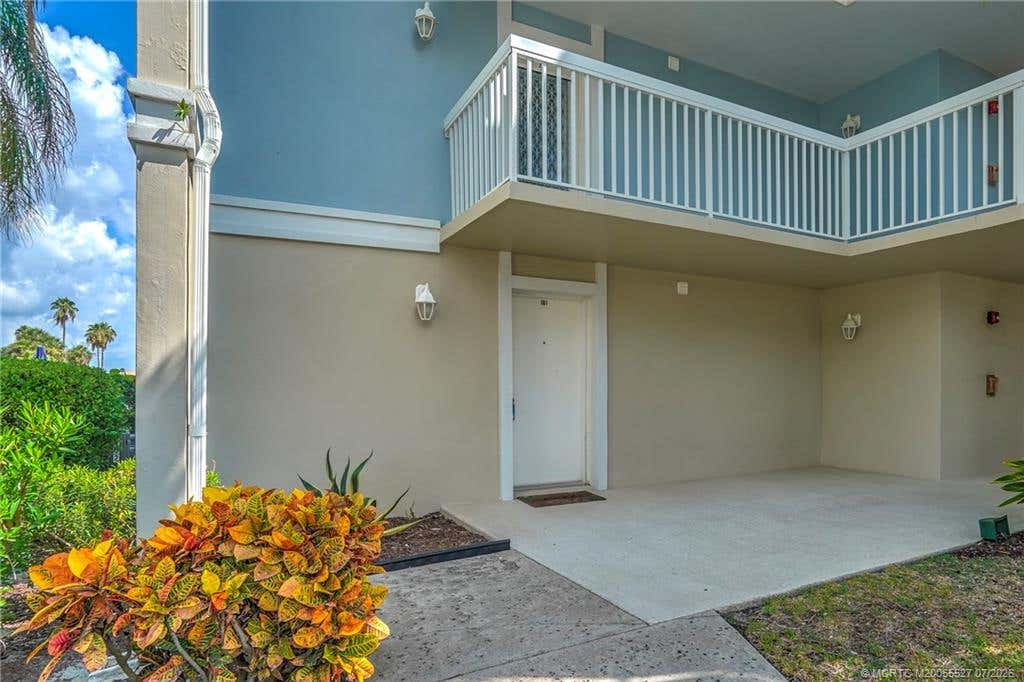 Photo of 40 NE Plantation Road #110, Stuart, FL 34996 (MLS # M20055527)