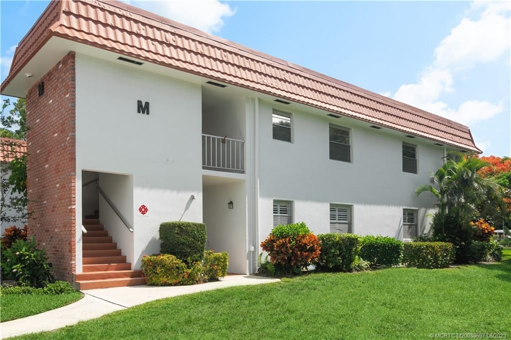 Photo of 2600 SE Ocean Boulevard #M11, Stuart, FL 34996 (MLS # M20039697)